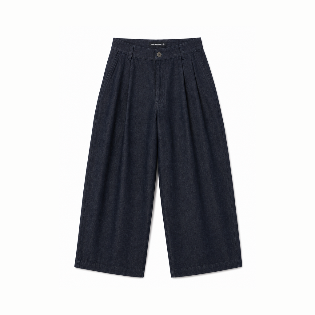 Women's Pleated Jeans